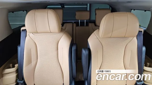 Kia Carnival 4th Gen — Фото автомобиля 18