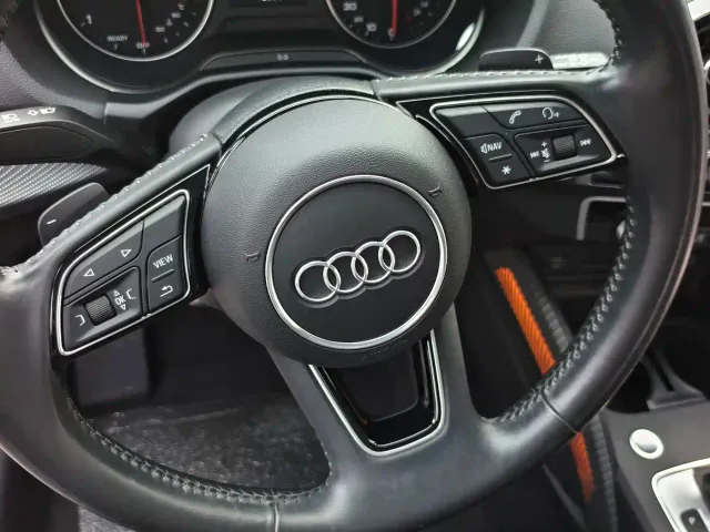Audi Q2L — Фото автомобиля 13