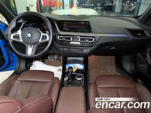 BMW 1 Series F40 — Фото автомобиля 10
