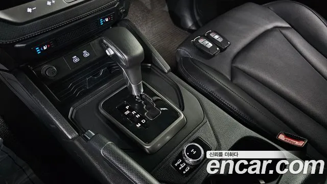 KG_Mobility_Ssangyong Rexton Новый Rexton Sport Дизель 2.2 4WD — Фото автомобиля 9