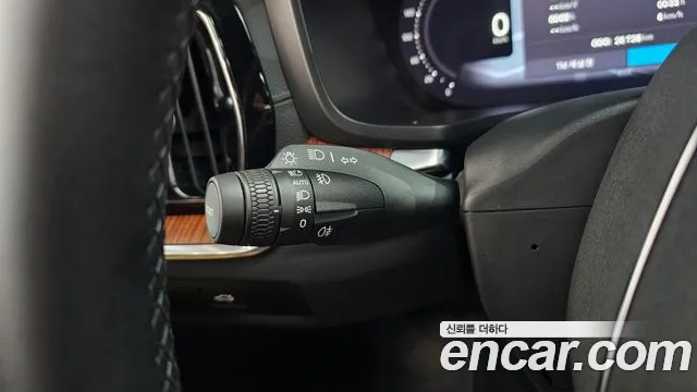 Вольво S60 S60 третьего поколения B5 Ultra Bright — Фото автомобиля 23