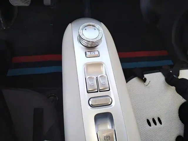 Changan Lumin — Фото автомобиля 13