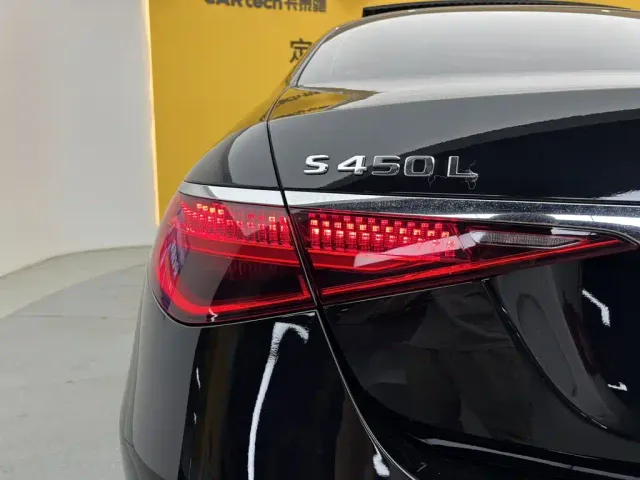 Mercedes-Benz S-Class — Фото автомобиля 6