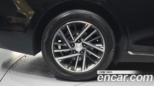 Hyundai Grandeur New — Фото автомобиля 5