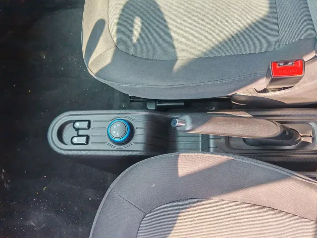 Wuling Hongguang Mini EV — Фото автомобиля 4