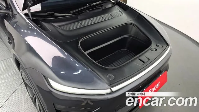 Tesla Model Y — Фото автомобиля 6