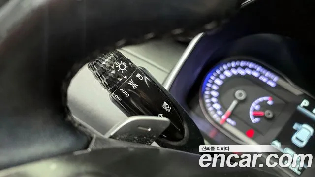 Hyundai Tucson Tucson (NX4) Дизель 2.0 2WD — Фото автомобиля 16