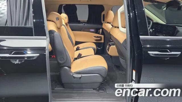 Kia Canival Carnival 4 поколение Бензин 11 мест Signature — Фото автомобиля 12