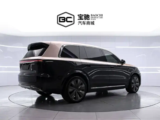 Li Auto L9 — Фото автомобиля 3