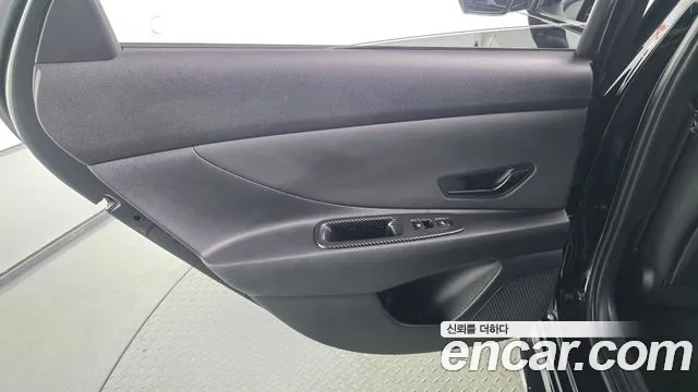 Hyundai AVANTE Новый Avante (CN7) — Фото автомобиля 24
