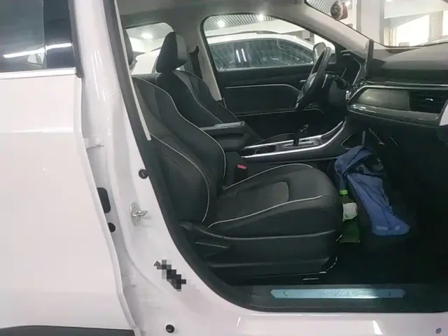 Haval H6 — Фото автомобиля 24