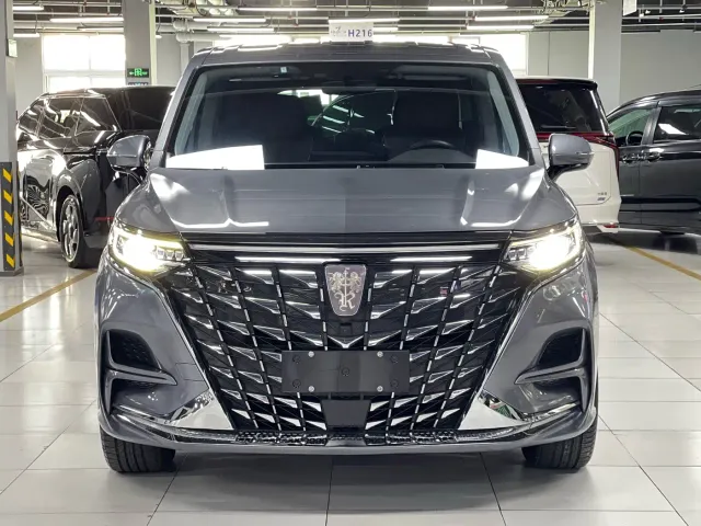 Roewe iMAX8 — Фото автомобиля 2