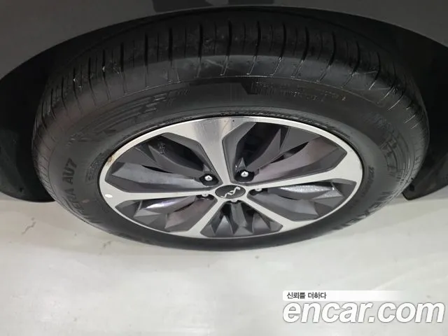 Kia K8 Hybrid — Фото автомобиля 19