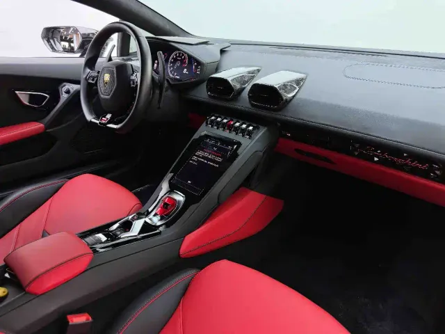 Lamborghini Huracan — Фото автомобиля 16