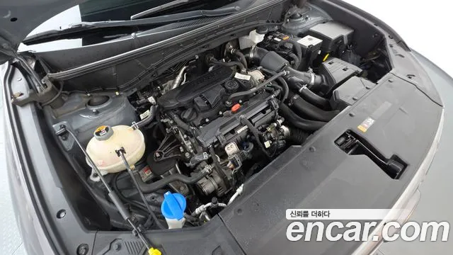 Hyundai Tucson Tucson (NX4) Бензин 1.6 турбо 2WD — Фото автомобиля 6
