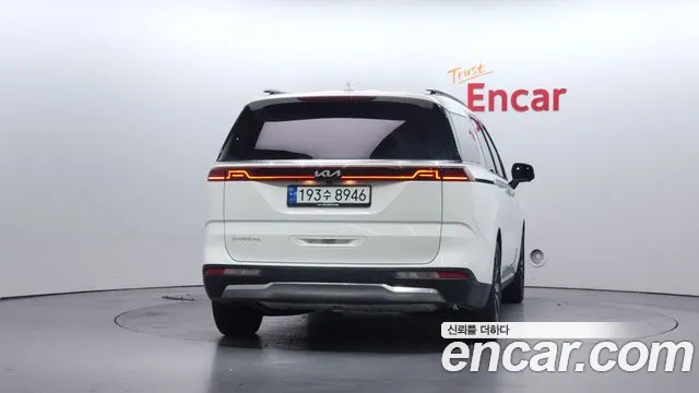 Kia Canival Carnival 4 поколение Дизель 9 мест Signature — Фото автомобиля 4