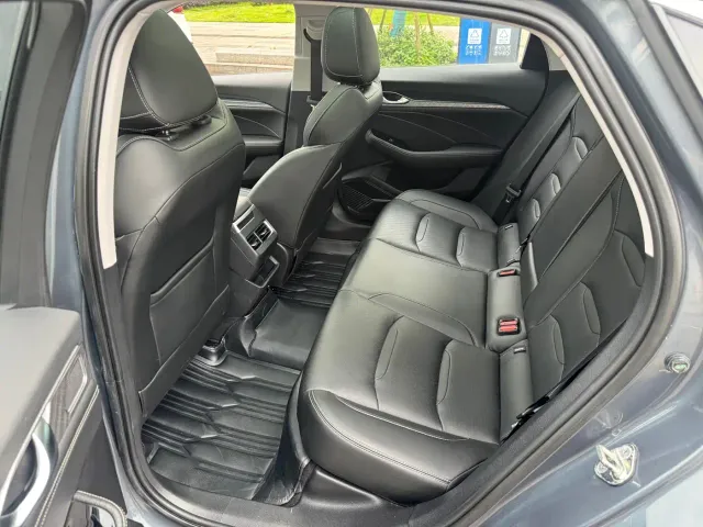 Geely Xingrui — Фото автомобиля 5