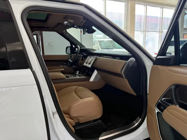 Land Rover Range Rover — Фото автомобиля 9