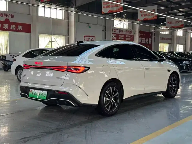 BYD Seal 06 — Фото автомобиля 5