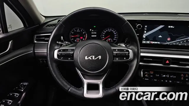 Kia K5 — Фото автомобиля 15