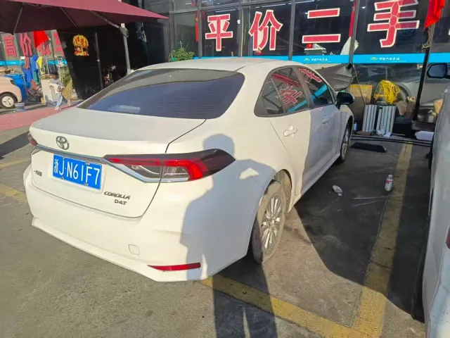 Toyota Corolla — Фото автомобиля 4