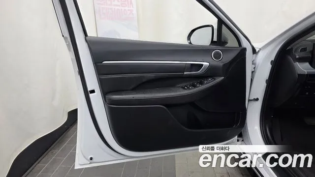 Hyundai Sonata Sonata Edge(DN8) 2.0 LPG(Коммерческий) — Фото автомобиля 21