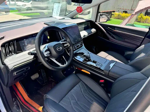 GAC Trumpchi M8 — Фото автомобиля 7