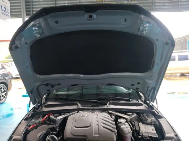 Audi A4L — Фото автомобиля 19