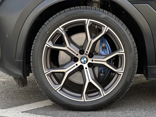 BMW X6 — Фото автомобиля 8