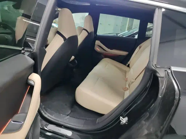 Nio ET5 Touring — Фото автомобиля 16