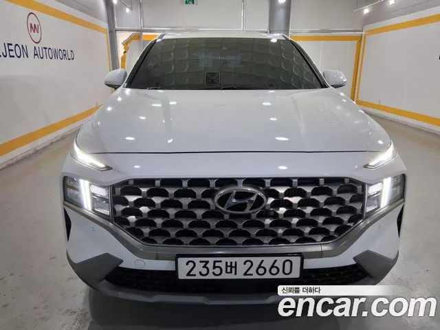 Фотография автомобиля — Hyundai Santafe