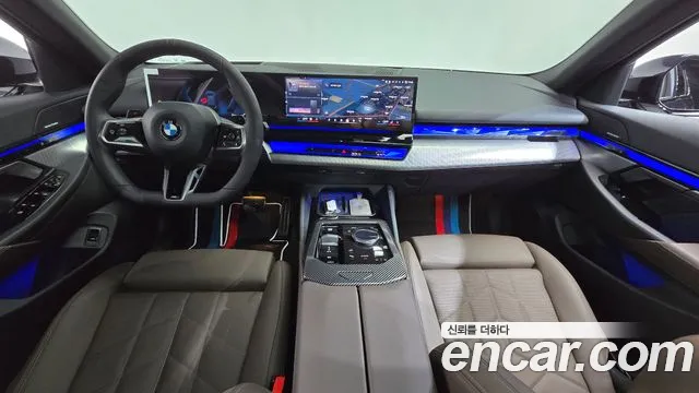 BMW 5 Series G60 — Фото автомобиля 7