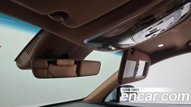 Genesis GV80 — Фото автомобиля 25