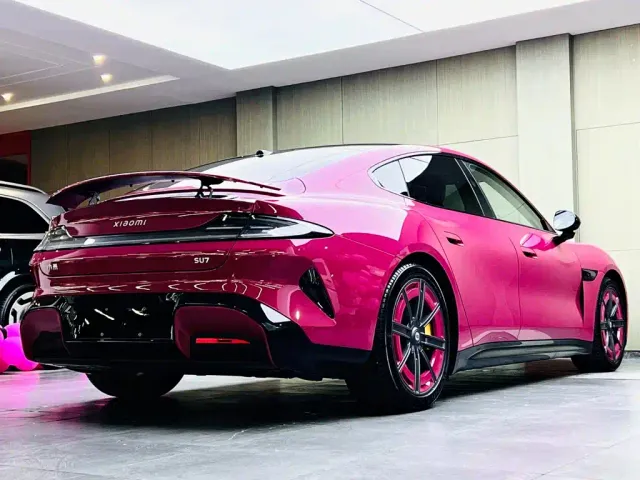 Xiaomi SU7 — Фото автомобиля 4