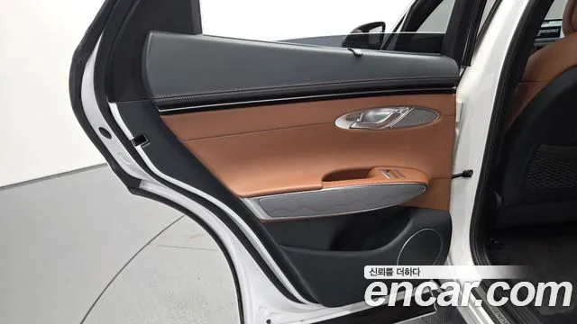 Genesis GV70 3.5T Бензин AWD — Фото автомобиля 21
