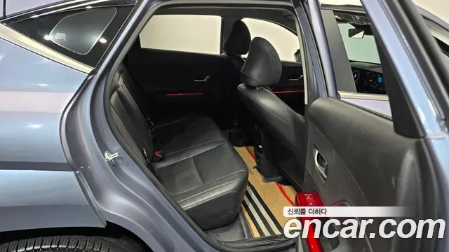 Hyundai Kona — Фото автомобиля 12