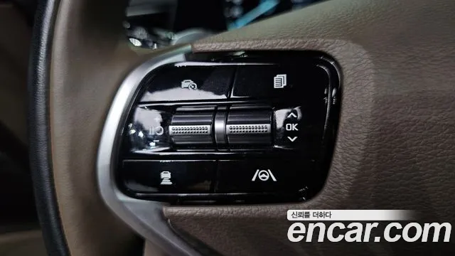 Kia K8 — Фото автомобиля 16