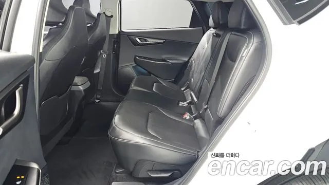 Kia EV6 — Фото автомобиля 9