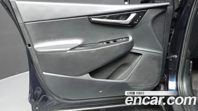 Kia EV6 — Фото автомобиля 13