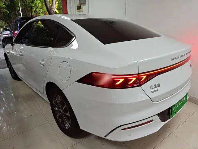 BYD Qin PLUS — Фото автомобиля 4