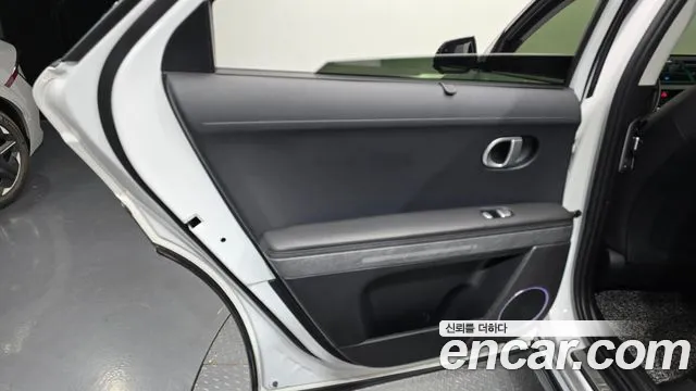 Hyundai Ioniq 5 — Фото автомобиля 14