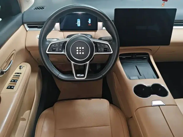 Landian E5 PLUS — Фото автомобиля 10