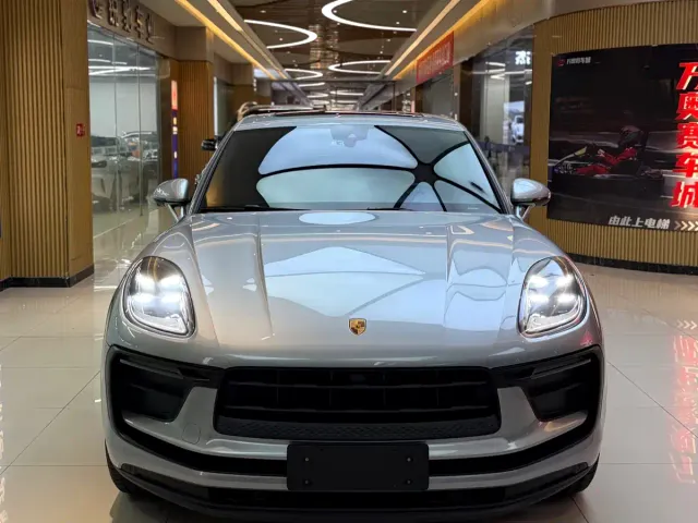 Porsche Macan — Фото автомобиля 3