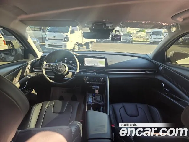 Hyundai AVANTE Новый Avante (CN7) — Фото автомобиля 13