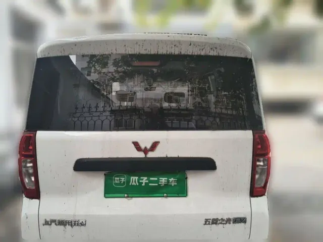Wuling Zhiguang NEV — Фото автомобиля 3