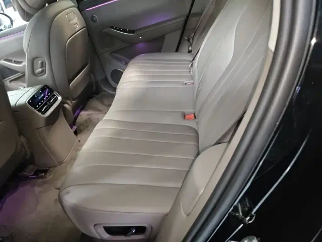 AITO Wenjie AITO M7 2026 Extended Range Ultra AWD 5-Seater — Фото автомобиля 16