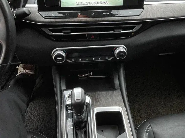 Nissan Teana — Фото автомобиля 12