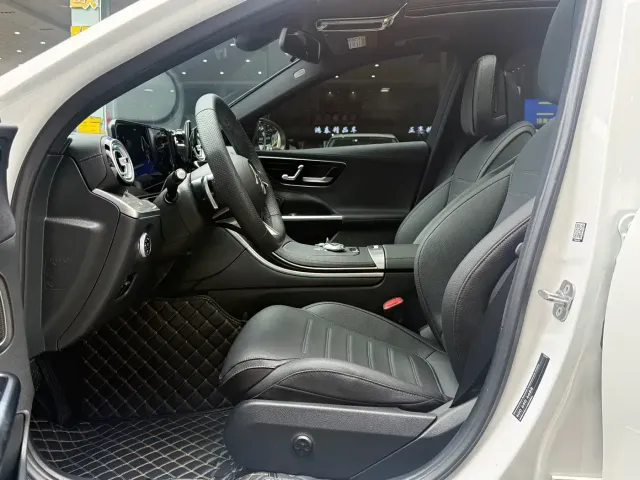 Mercedes-Benz C-Class — Фото автомобиля 7