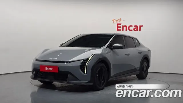 Фотография автомобиля — Kia EV4