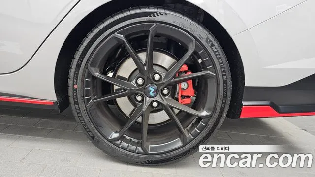 Hyundai AVANTE — Фото автомобиля 18